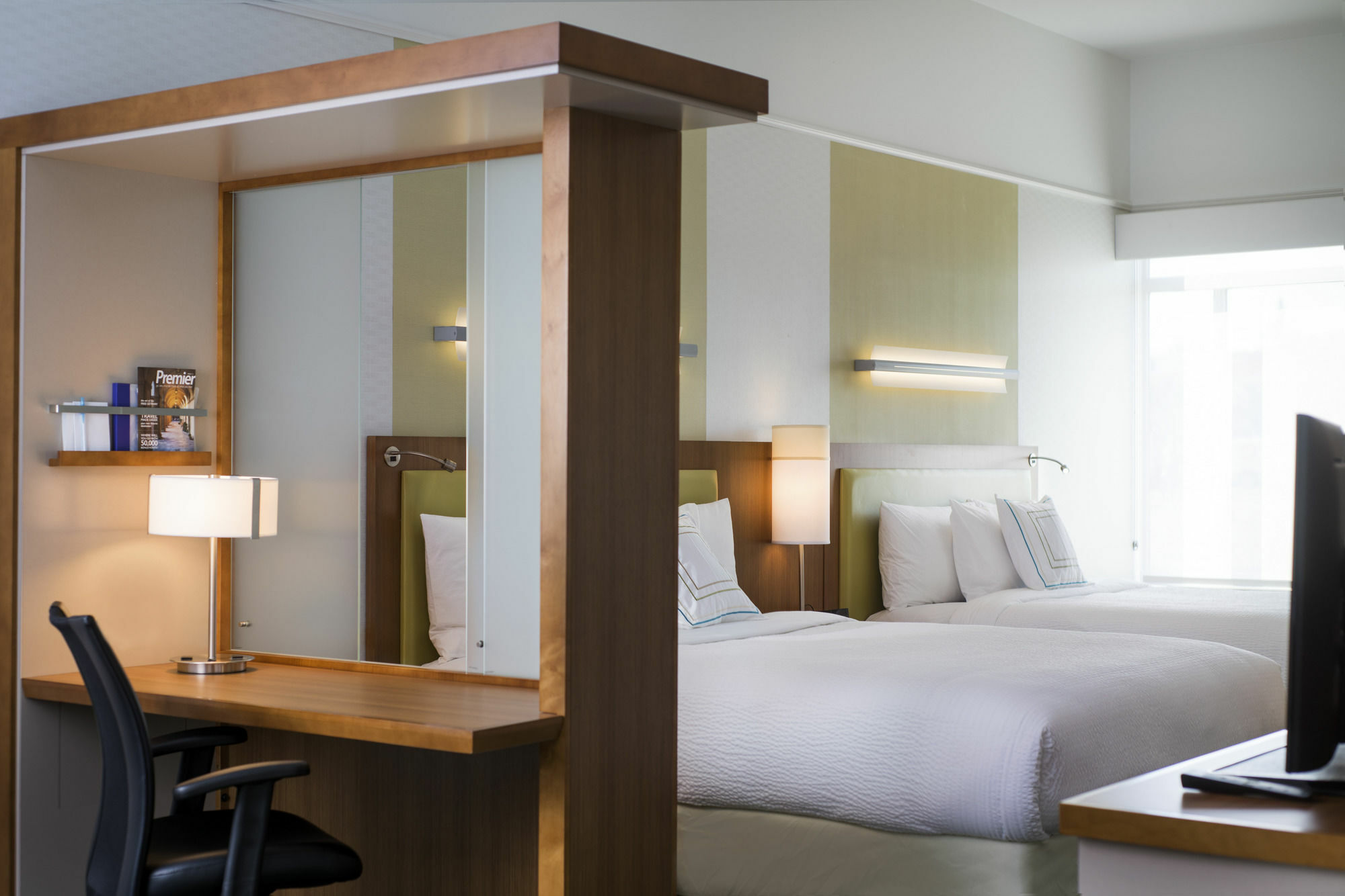 สปริงฮิลล์ สวีท วิสคอนซิน เดลส์ Hotel Lake Delton ภายนอก รูปภาพ